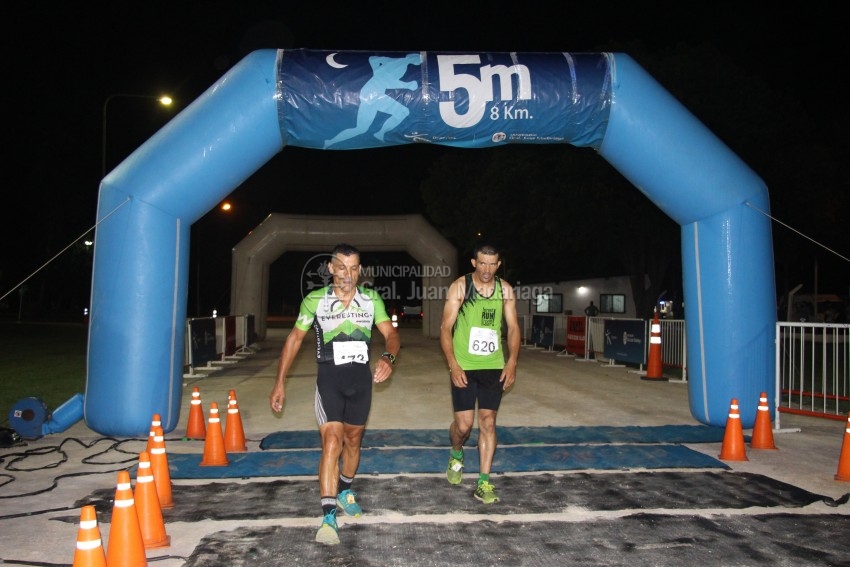 Las 5 Millas Nocturnas en fotos