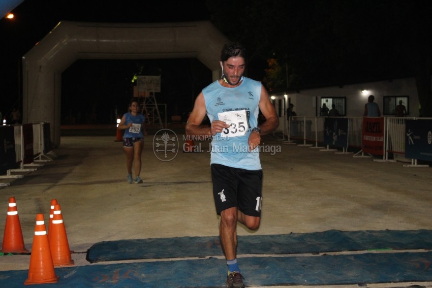 Las 5 Millas Nocturnas en fotos