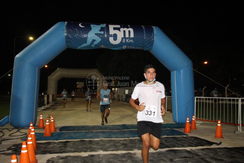 Las 5 Millas Nocturnas en fotos