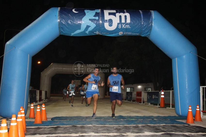 Las 5 Millas Nocturnas en fotos