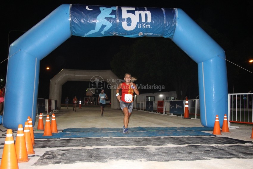 Las 5 Millas Nocturnas en fotos