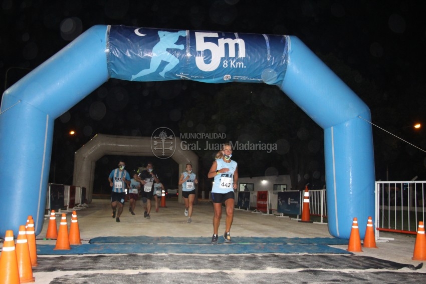 Las 5 Millas Nocturnas en fotos