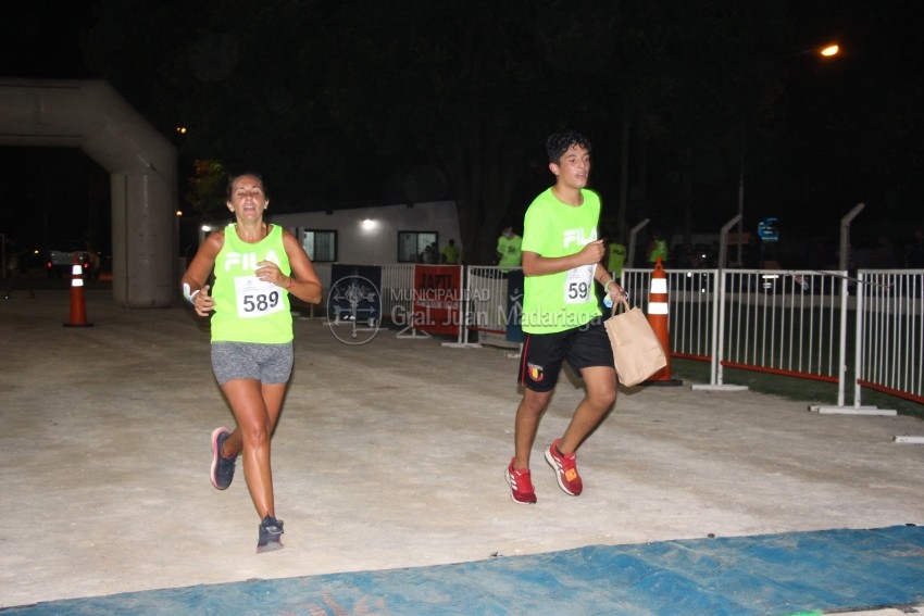 Las 5 Millas Nocturnas en fotos