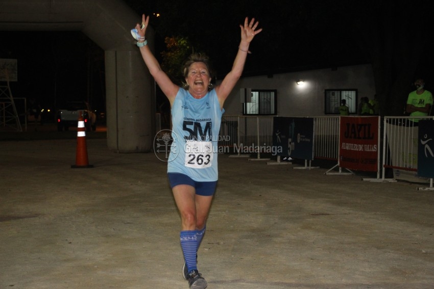 Las 5 Millas Nocturnas en fotos