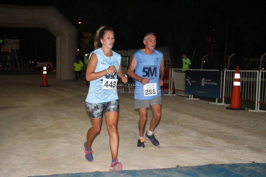 Las 5 Millas Nocturnas en fotos