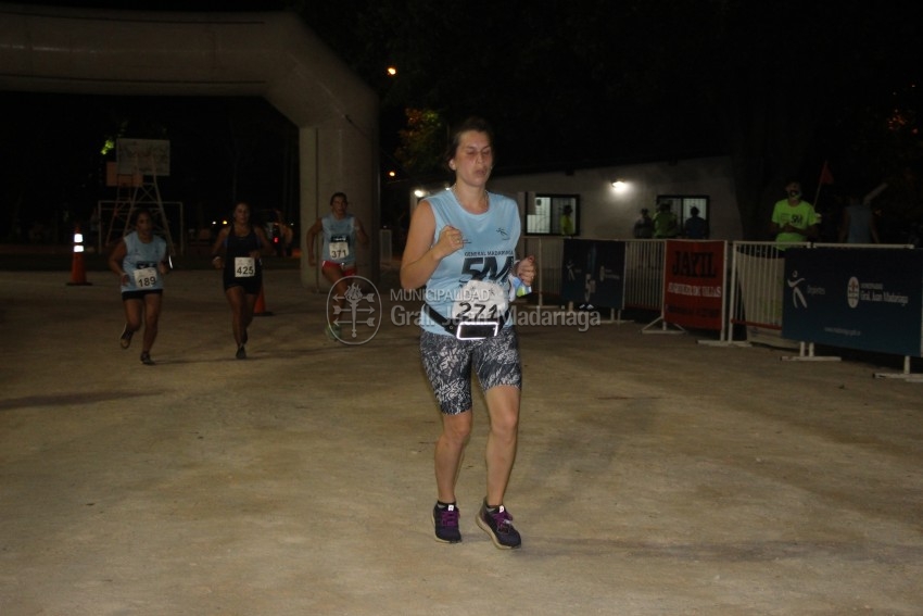 Las 5 Millas Nocturnas en fotos