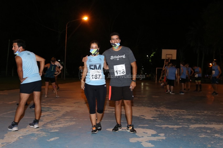 Las 5 Millas Nocturnas en fotos