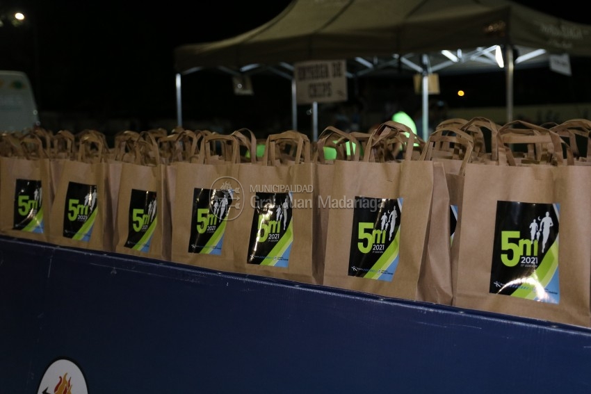 Las 5 Millas Nocturnas en fotos