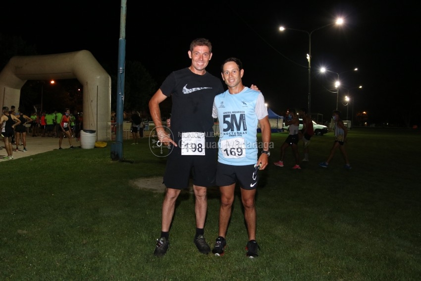 Las 5 Millas Nocturnas en fotos