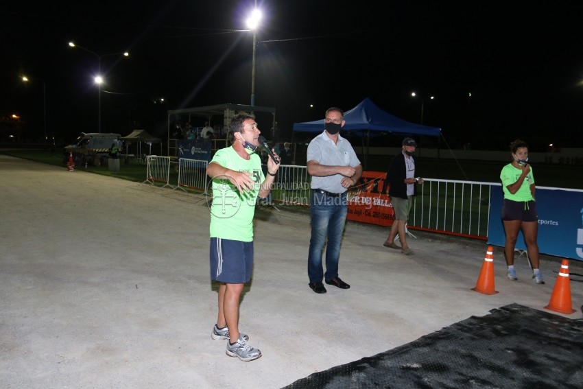 Las 5 Millas Nocturnas en fotos