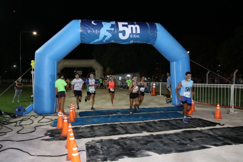 Las 5 Millas Nocturnas en fotos