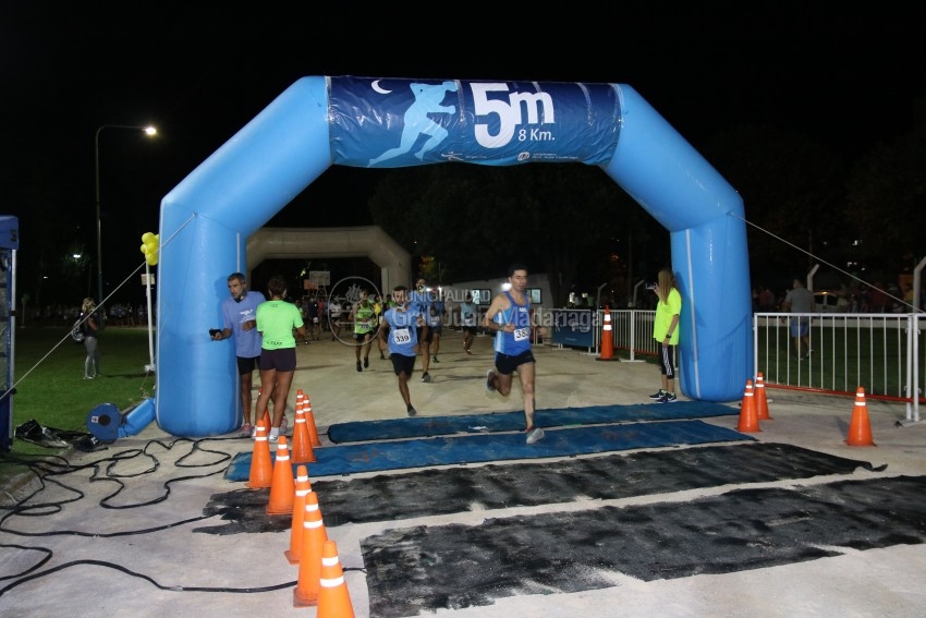 Las 5 Millas Nocturnas en fotos