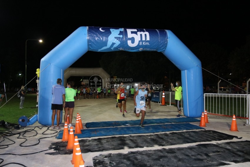 Las 5 Millas Nocturnas en fotos