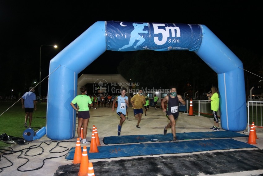 Las 5 Millas Nocturnas en fotos