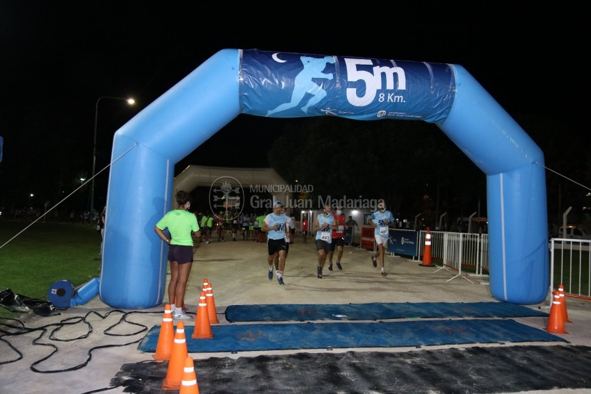 Las 5 Millas Nocturnas en fotos