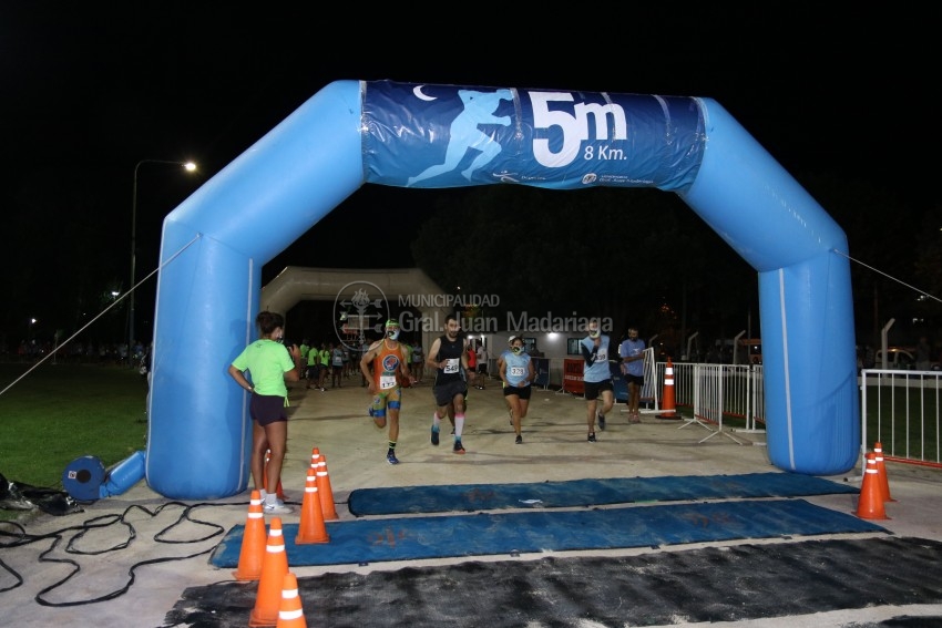 Las 5 Millas Nocturnas en fotos