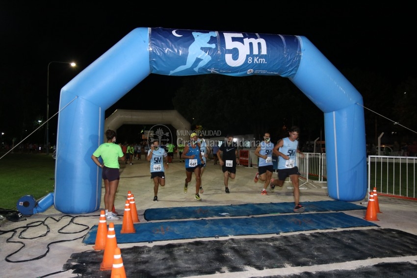 Las 5 Millas Nocturnas en fotos