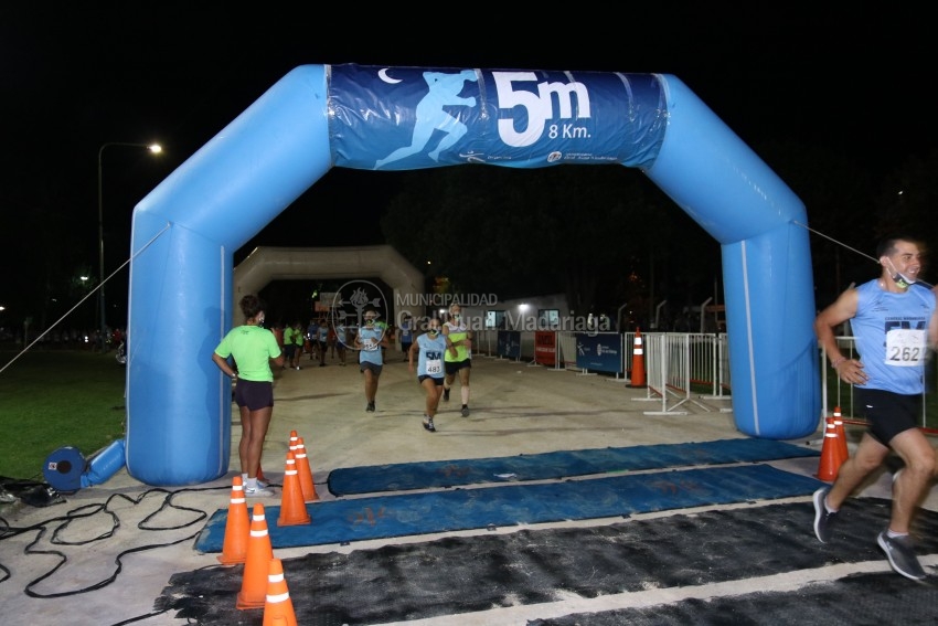 Las 5 Millas Nocturnas en fotos