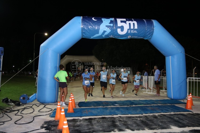 Las 5 Millas Nocturnas en fotos