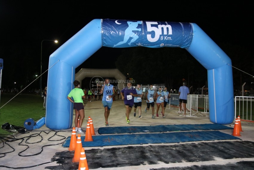 Las 5 Millas Nocturnas en fotos