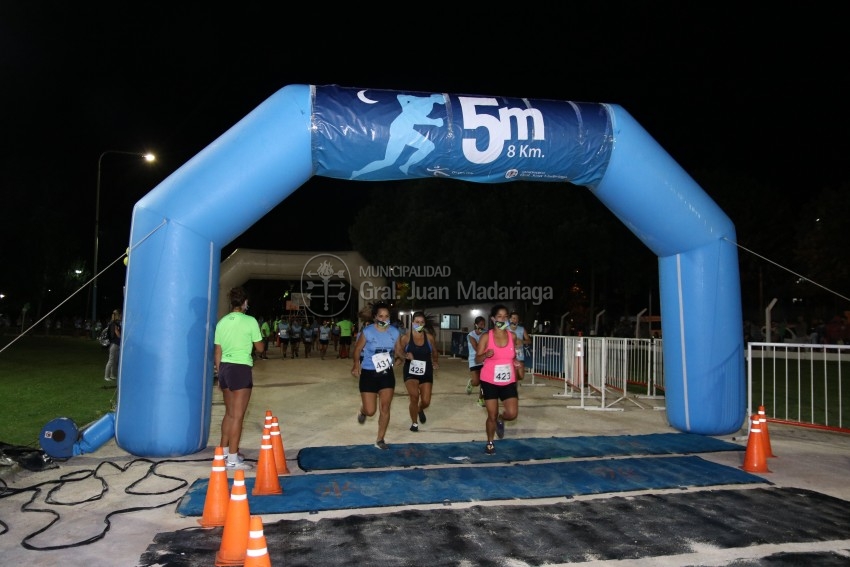 Las 5 Millas Nocturnas en fotos