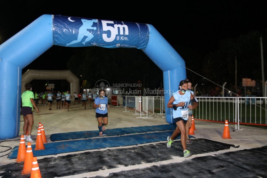 Las 5 Millas Nocturnas en fotos