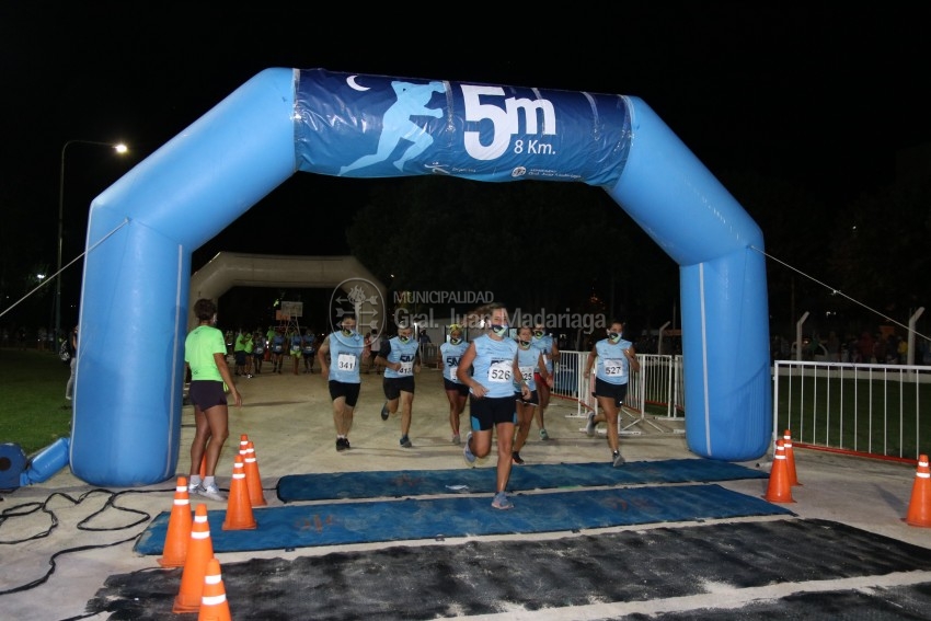 Las 5 Millas Nocturnas en fotos