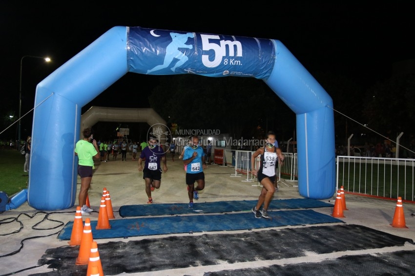 Las 5 Millas Nocturnas en fotos