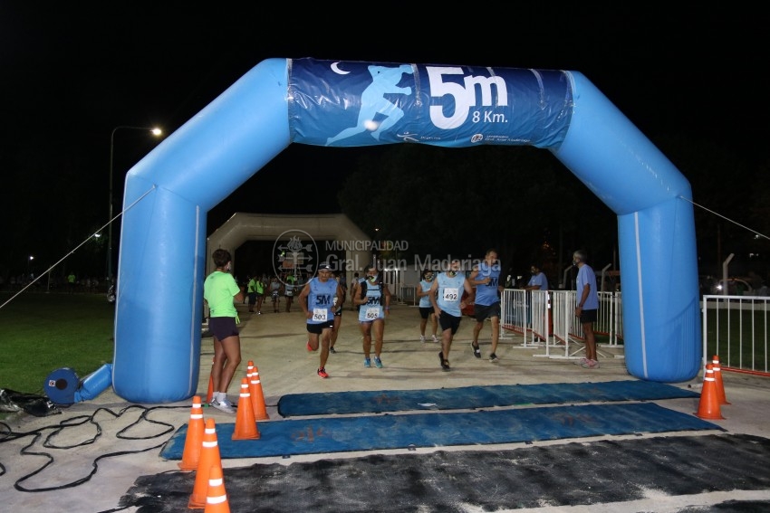 Las 5 Millas Nocturnas en fotos