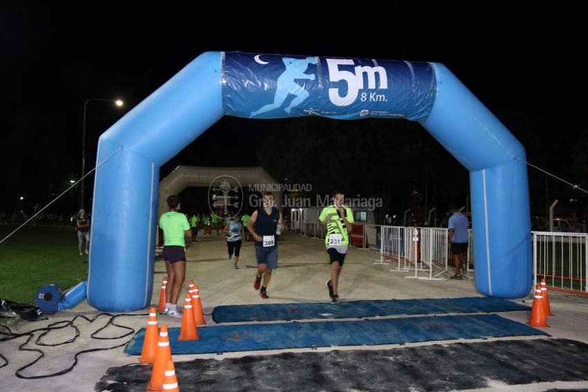 Las 5 Millas Nocturnas en fotos