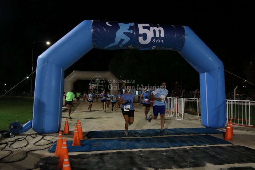 Las 5 Millas Nocturnas en fotos