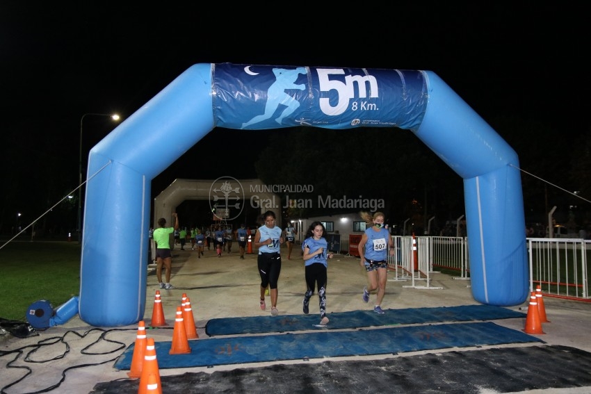 Las 5 Millas Nocturnas en fotos