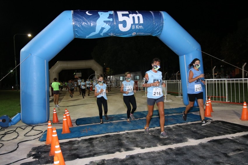 Las 5 Millas Nocturnas en fotos