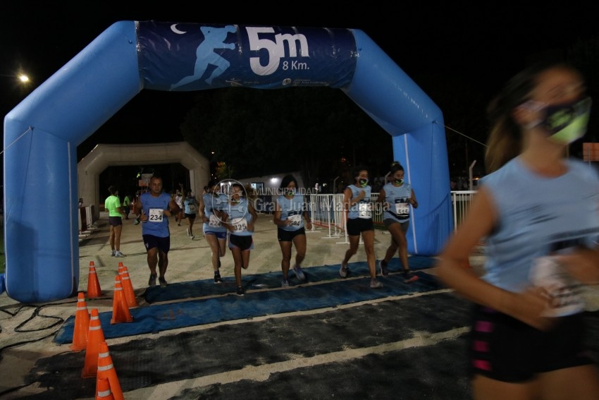 Las 5 Millas Nocturnas en fotos