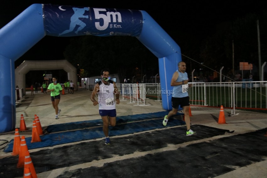 Las 5 Millas Nocturnas en fotos