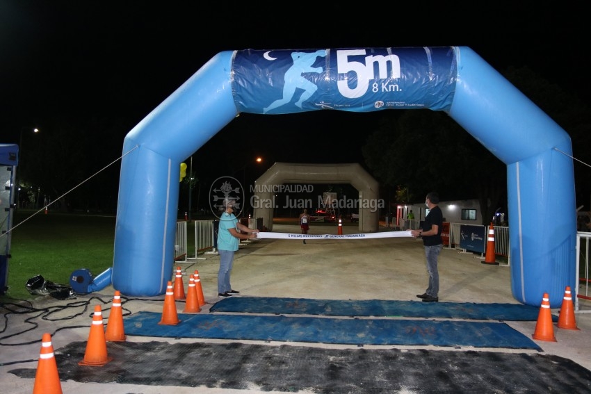 Las 5 Millas Nocturnas en fotos