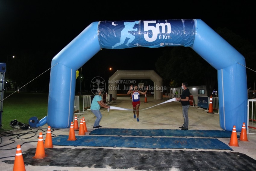 Las 5 Millas Nocturnas en fotos