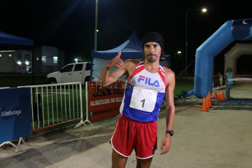 Las 5 Millas Nocturnas en fotos