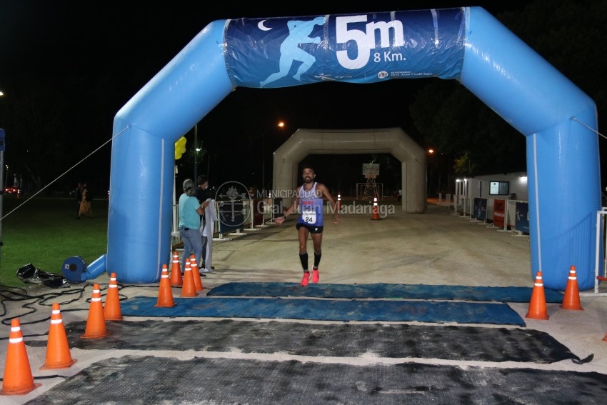 Las 5 Millas Nocturnas en fotos