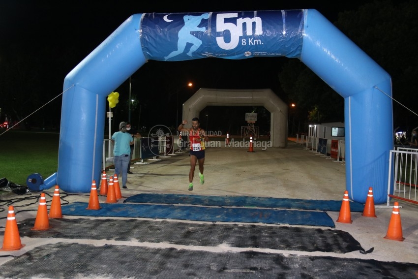 Las 5 Millas Nocturnas en fotos