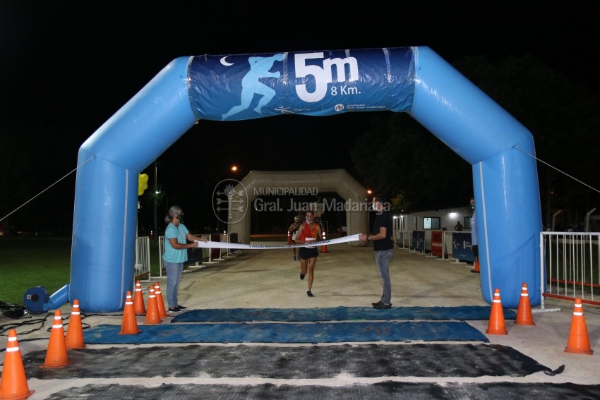 Las 5 Millas Nocturnas en fotos