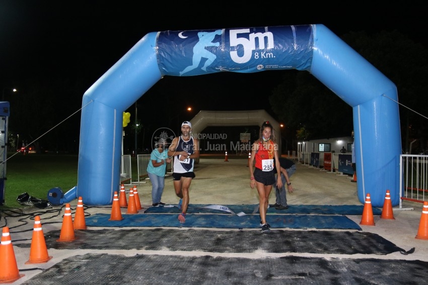 Las 5 Millas Nocturnas en fotos