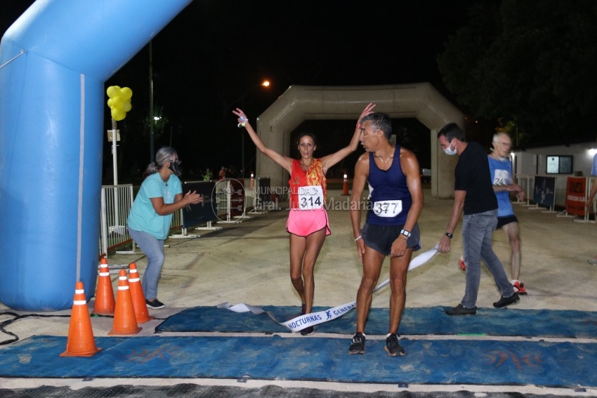 Las 5 Millas Nocturnas en fotos