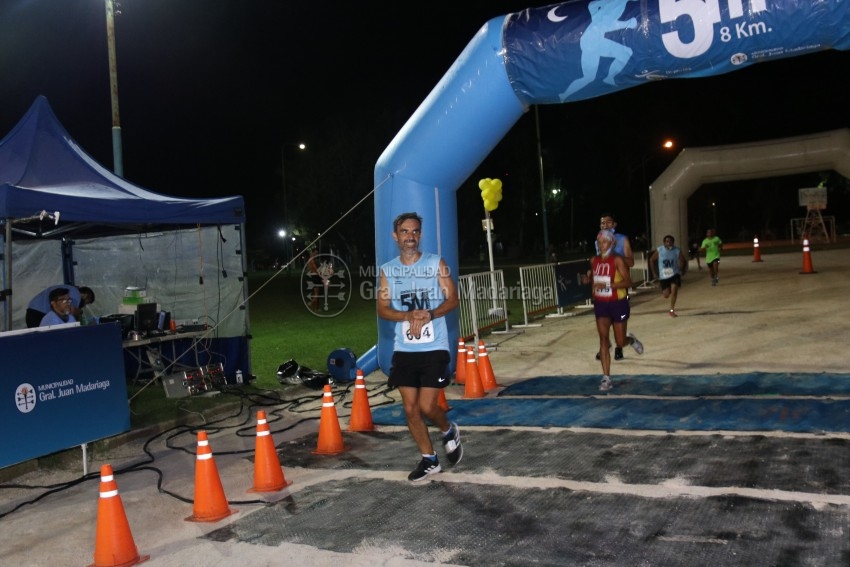 Las 5 Millas Nocturnas en fotos