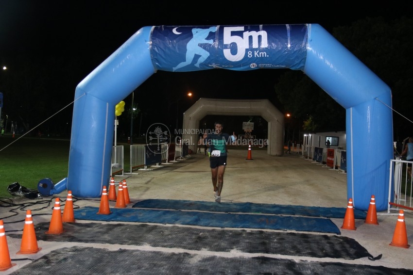 Las 5 Millas Nocturnas en fotos