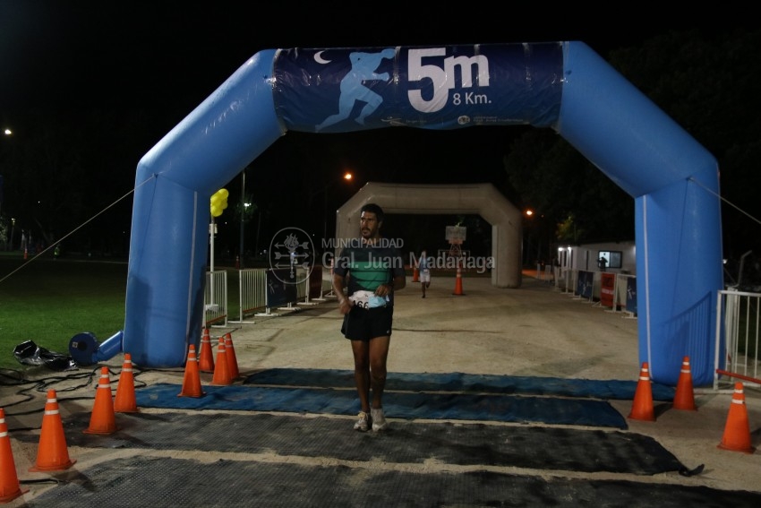 Las 5 Millas Nocturnas en fotos