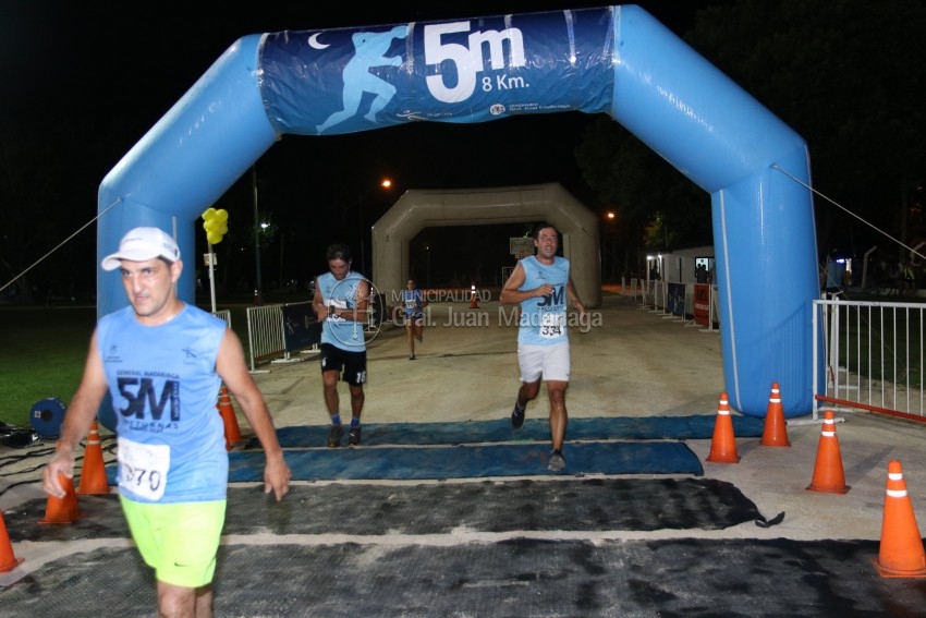 Las 5 Millas Nocturnas en fotos