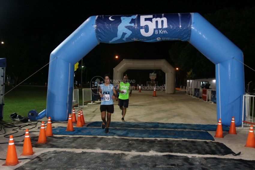 Las 5 Millas Nocturnas en fotos