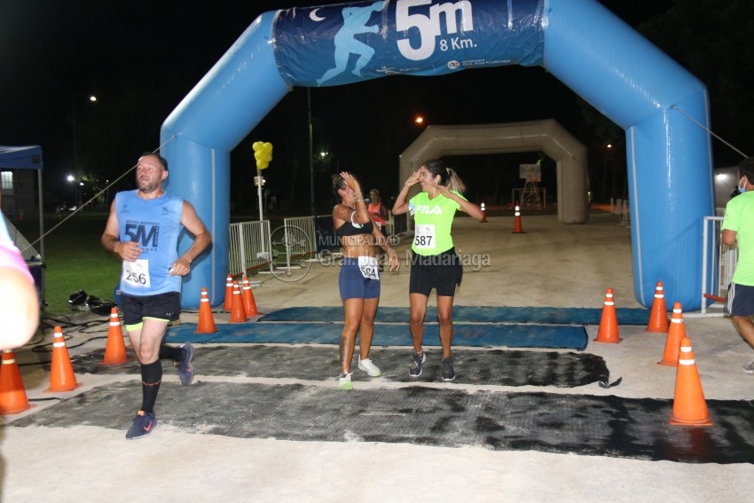 Las 5 Millas Nocturnas en fotos