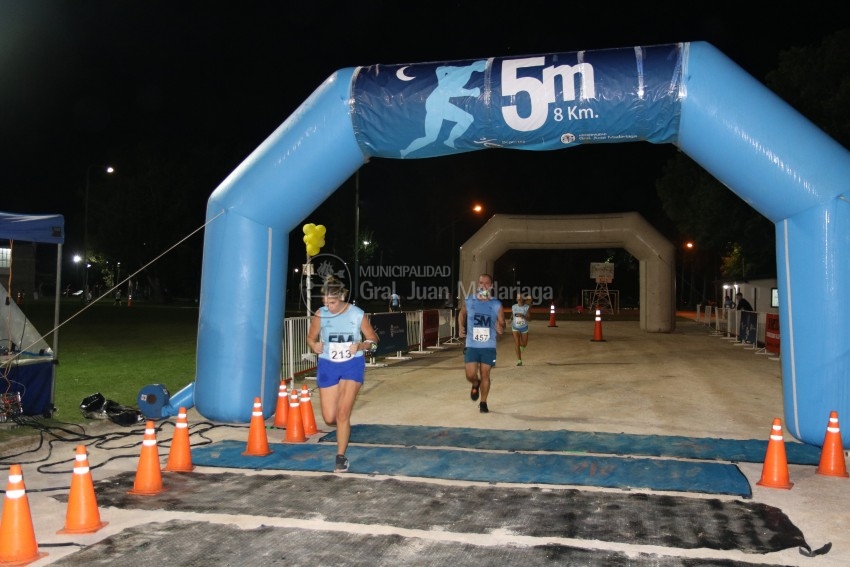 Las 5 Millas Nocturnas en fotos